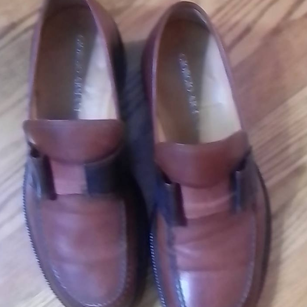 Shoes - Picture 3 of 3